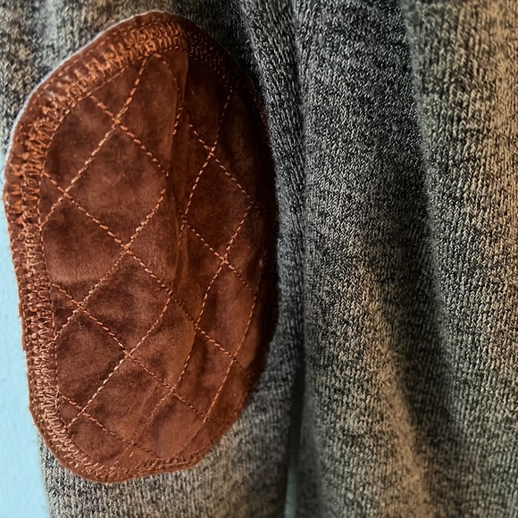 Gili Mock Neck Sweater Suede Elbow Patches Sz Medium - Picture 6 of 7